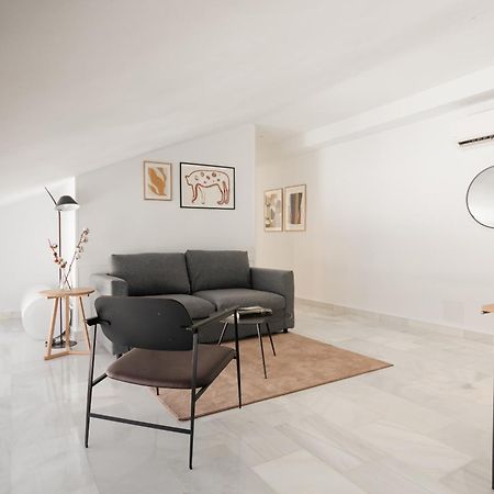 Sonder Santa Ana Aparthotel Madrid Kültér fotó