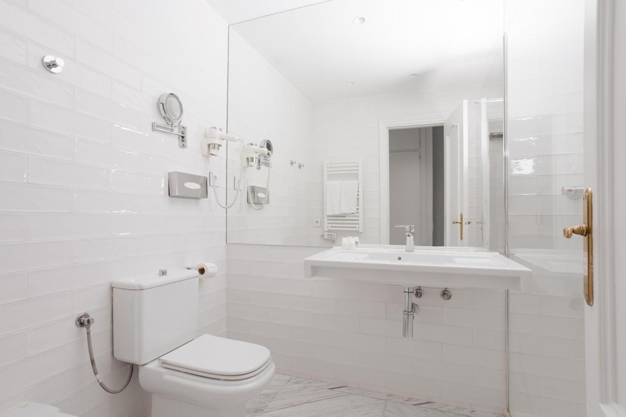 Sonder Santa Ana Aparthotel Madrid Kültér fotó