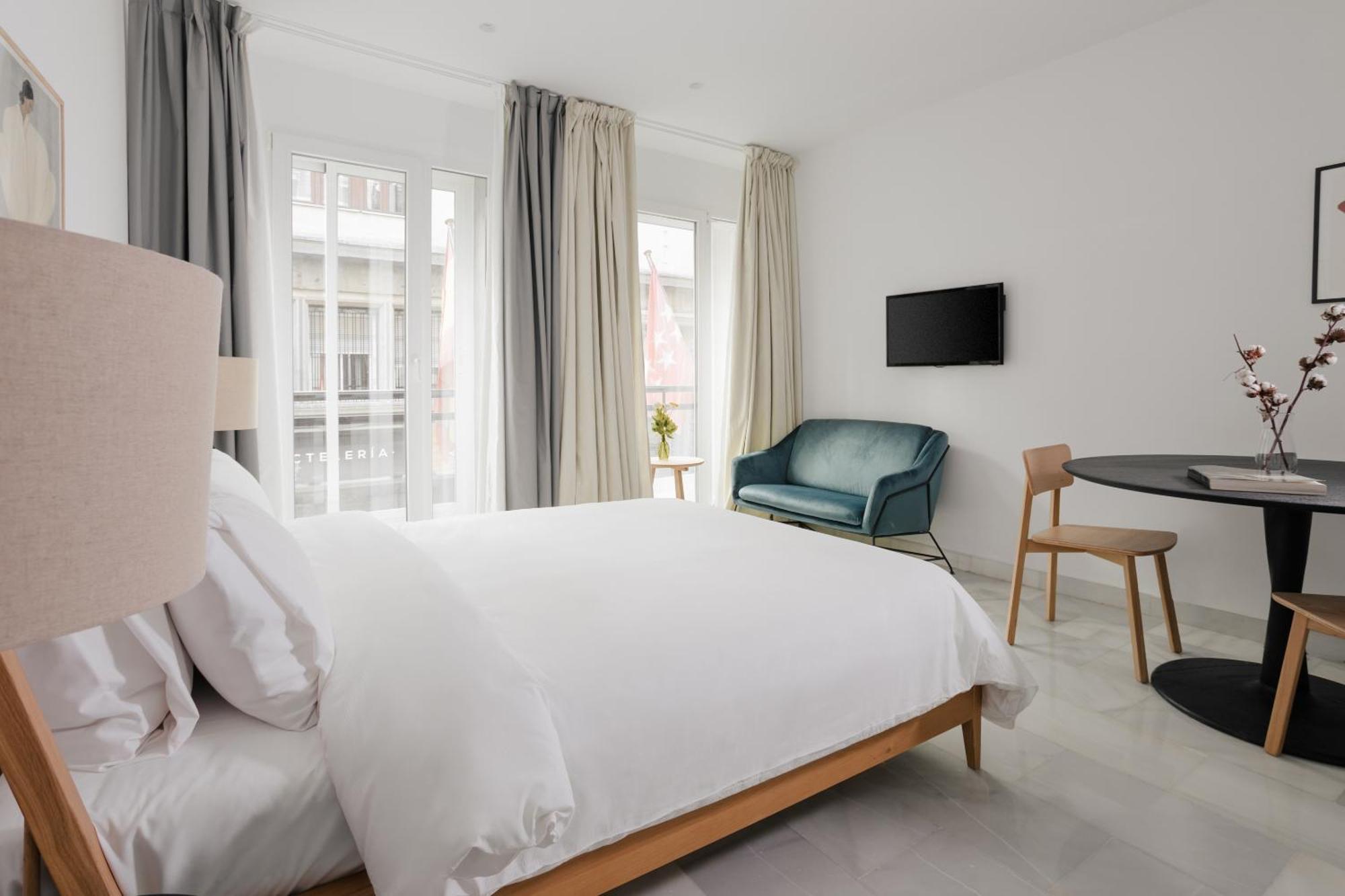 Sonder Santa Ana Aparthotel Madrid Kültér fotó