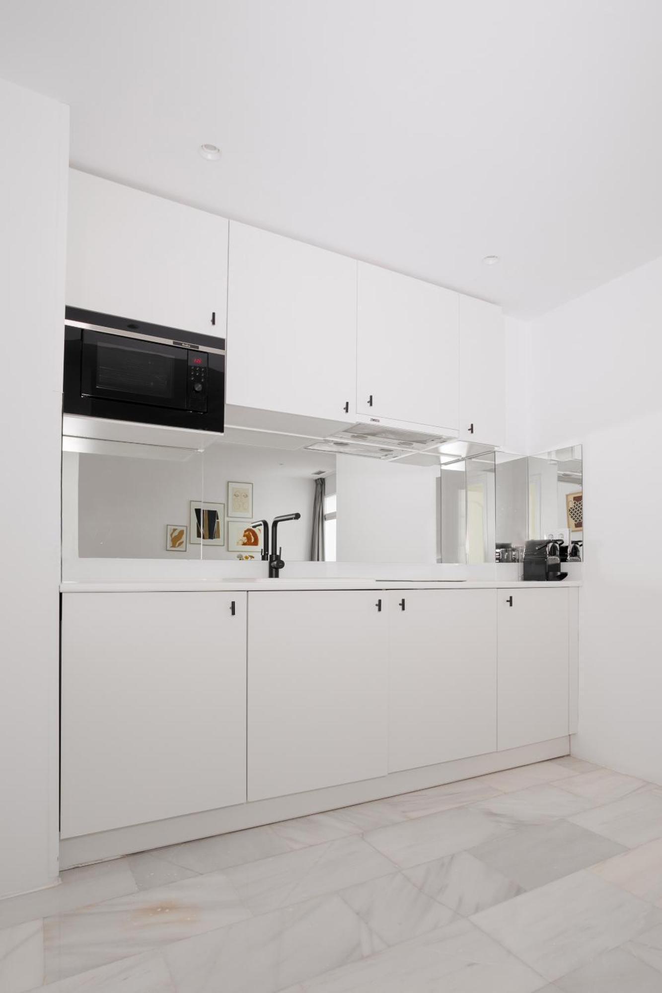 Sonder Santa Ana Aparthotel Madrid Kültér fotó