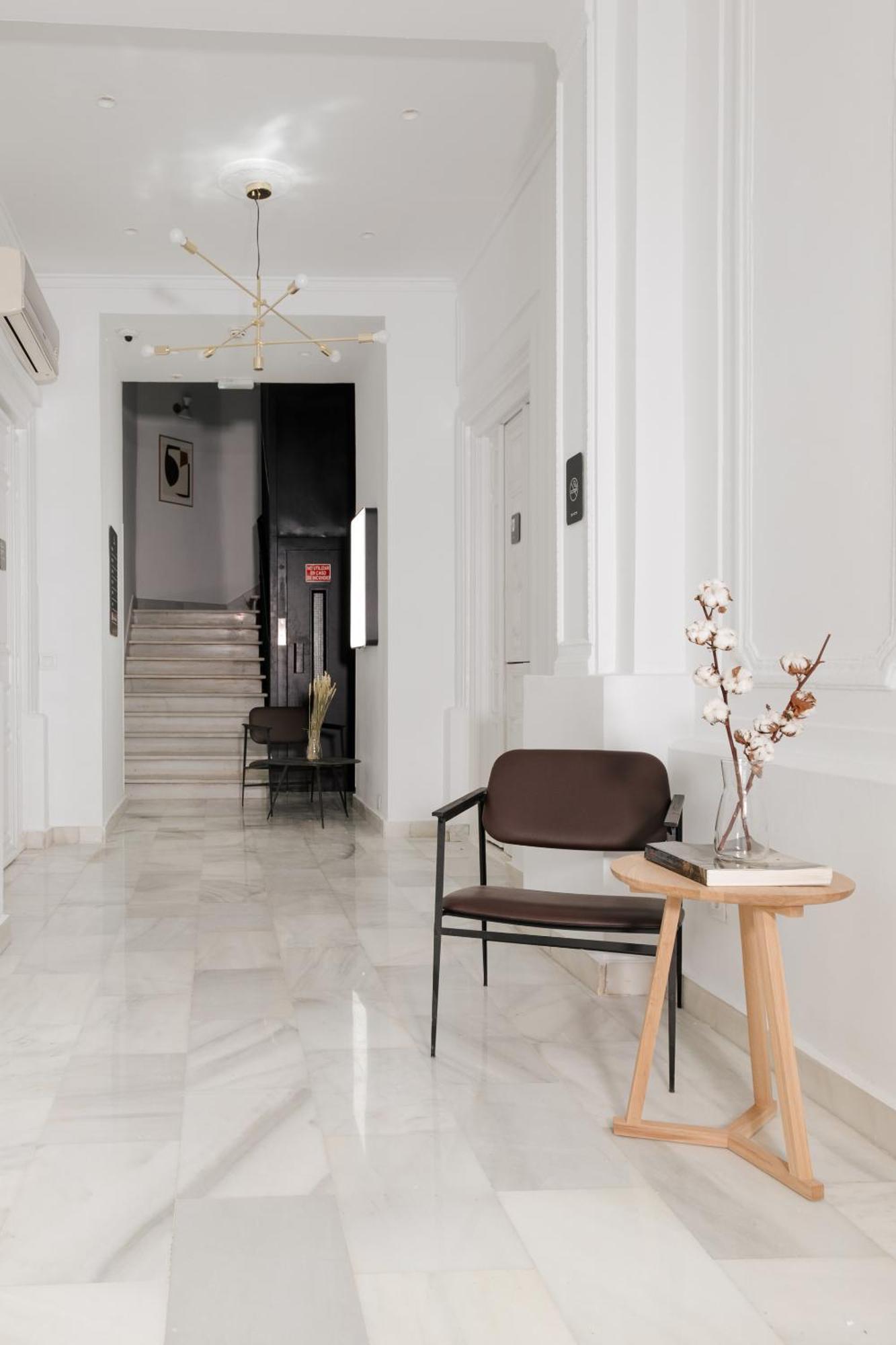 Sonder Santa Ana Aparthotel Madrid Kültér fotó